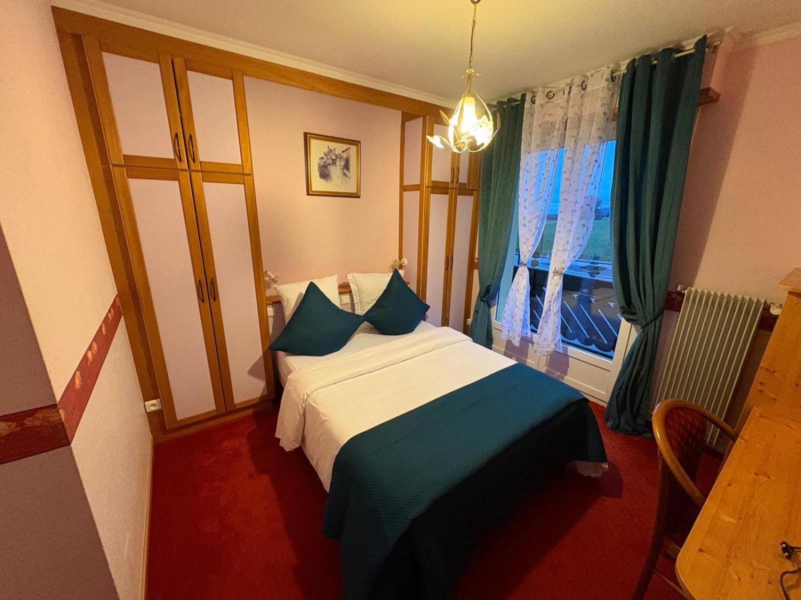 Saales Hotel L'Oree Des Roches מראה חיצוני תמונה