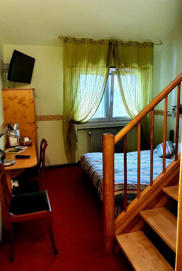 Saales Hotel L'Oree Des Roches מראה חיצוני תמונה