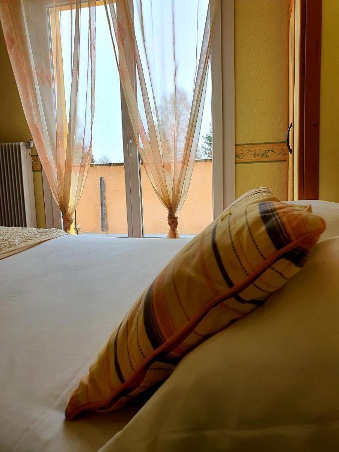 Saales Hotel L'Oree Des Roches מראה חיצוני תמונה